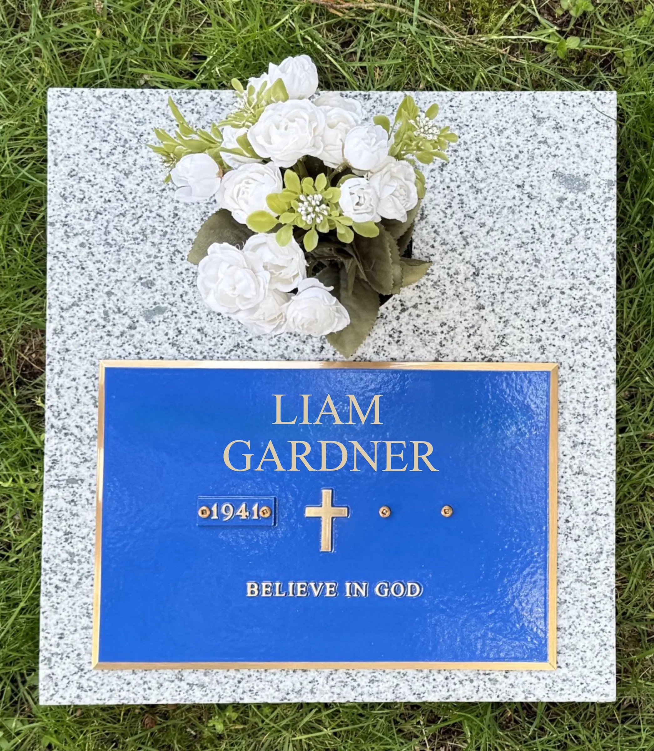 Single Cremation Memorial – Royal Blue